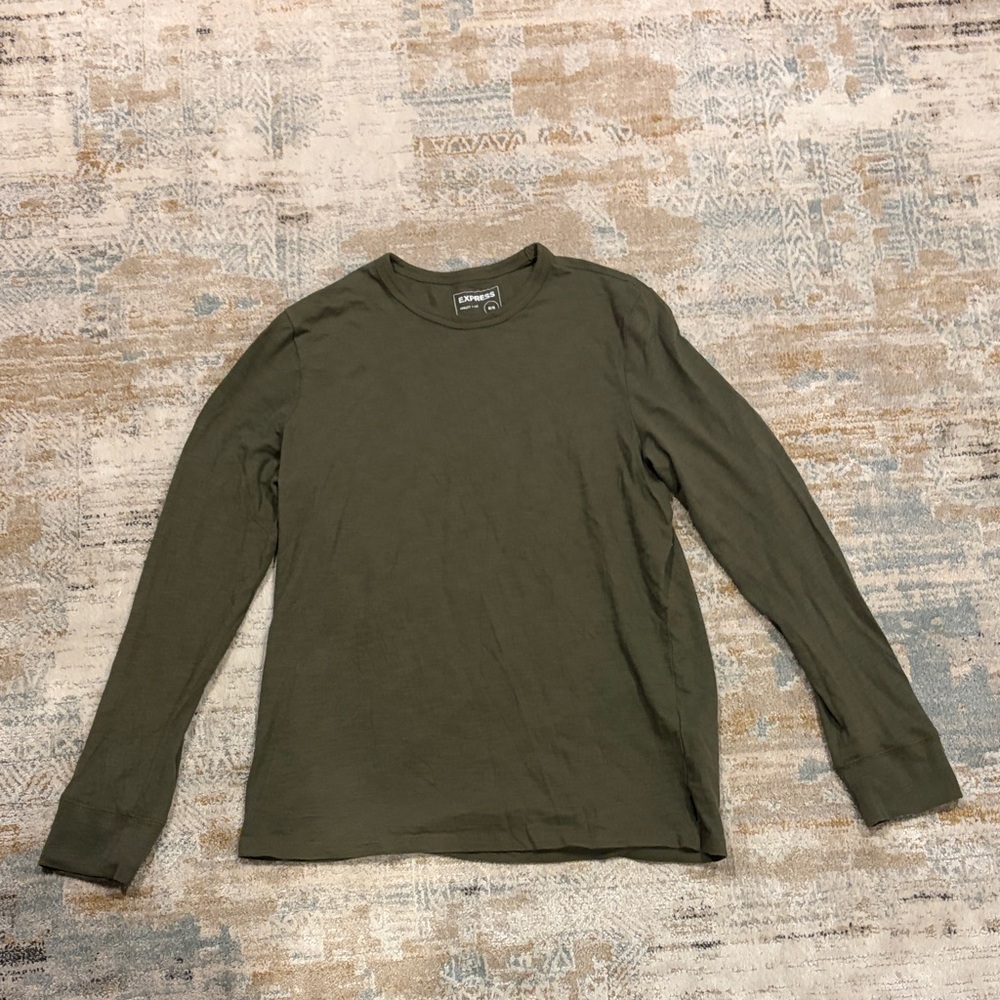 Express Forest Green T-Shirt